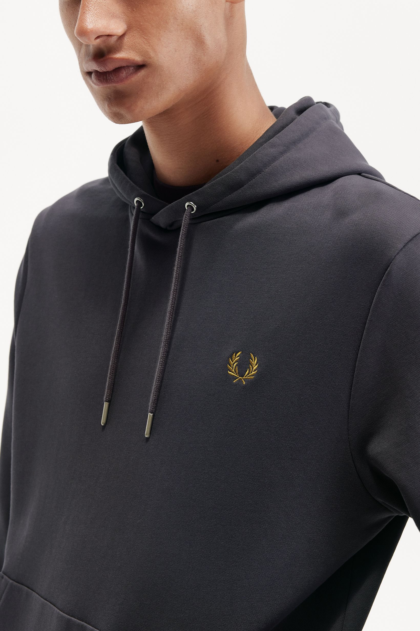 Fred Perry - TIPPED HOODED SWEATSHIRT - Anchor Grey/Dark Caramel