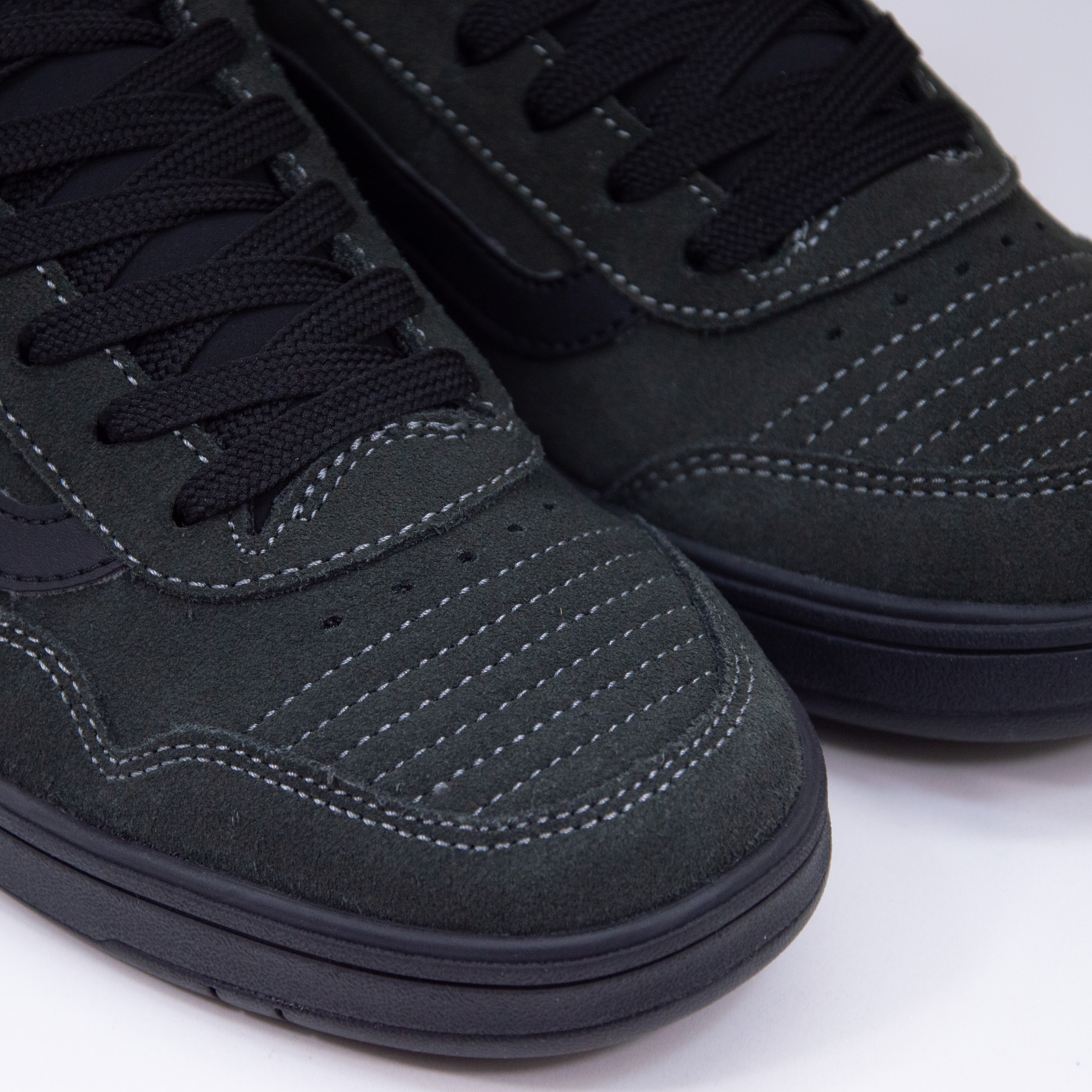 Vans - Cruze Too Cc - Black Outsole/Black Ink