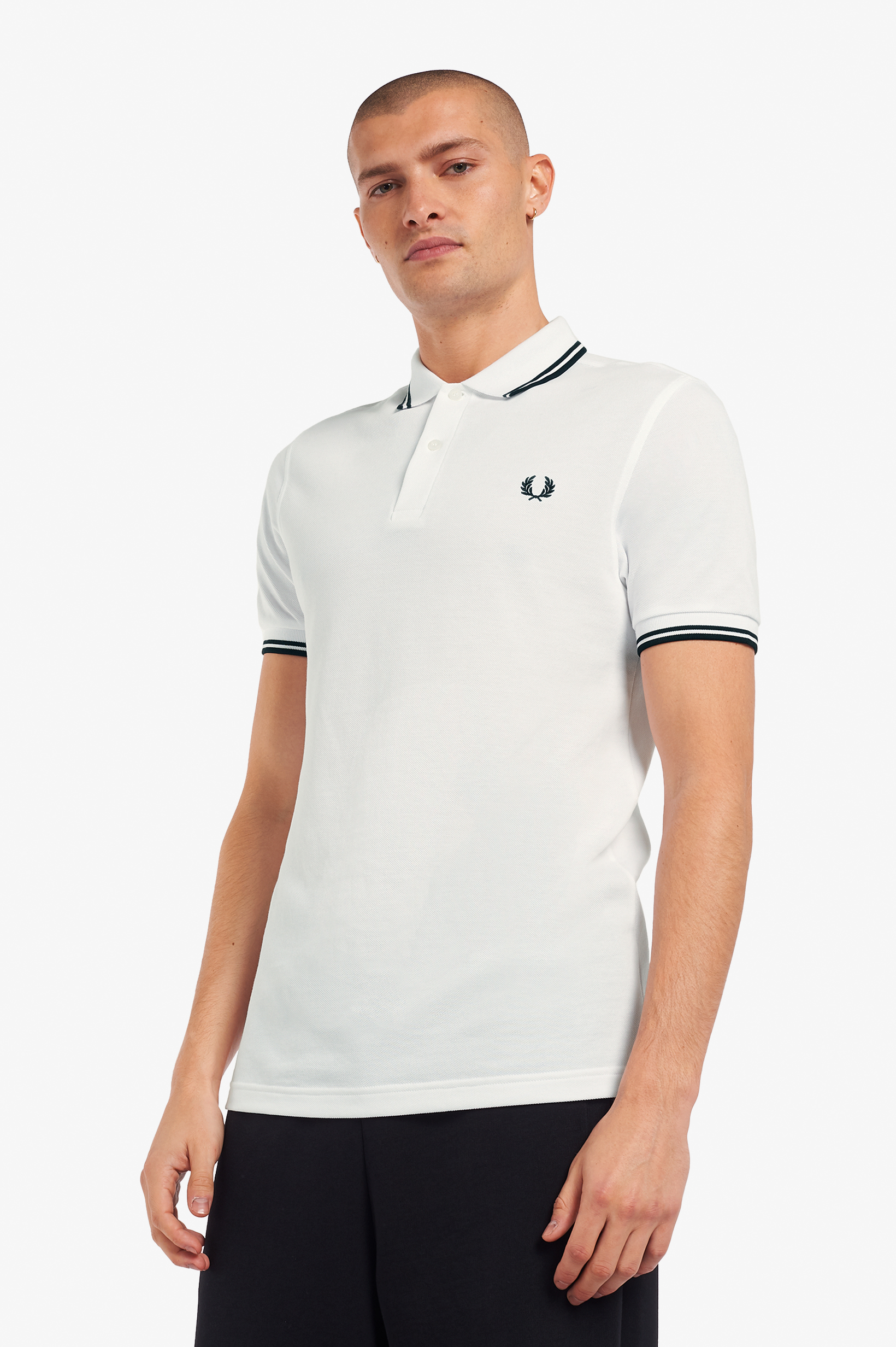 Fred Perry - TWIN TIPPED POLO SHIRT - White/Black/Black Fred Perry - TWIN TIPPED POLO SHIRT - White/Black/Black