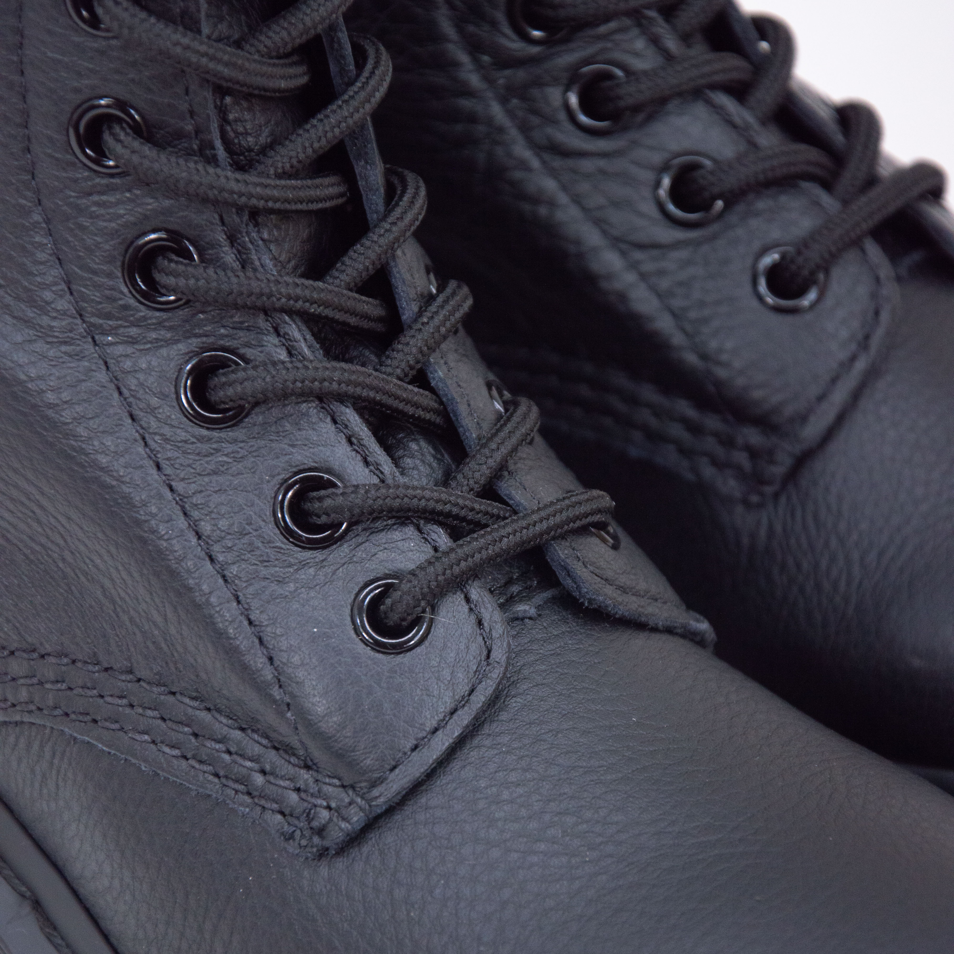 Dr. Martens - 1460 MONO PASCAL - Black Virginia Dr. Martens - 1460 MONO PASCAL - Black Virginia