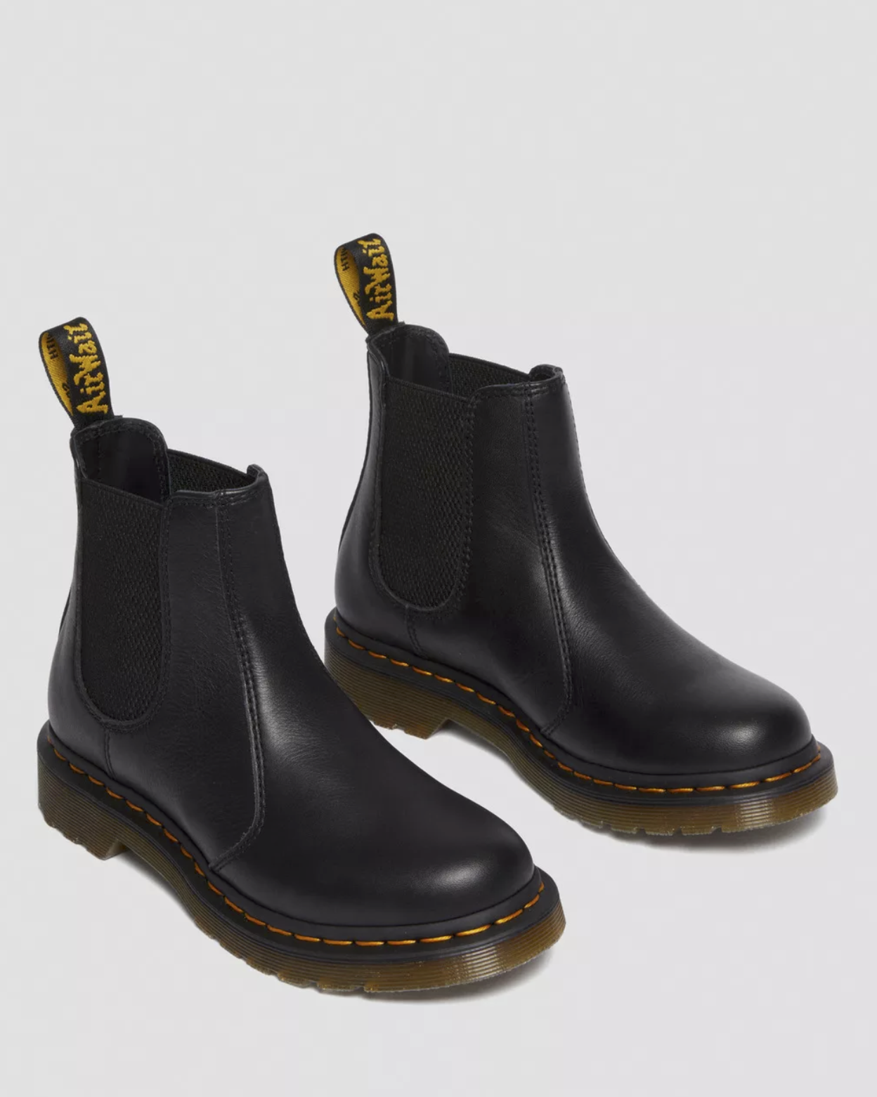 Dr. Martens - 2976 Chelsea - Black Virginia