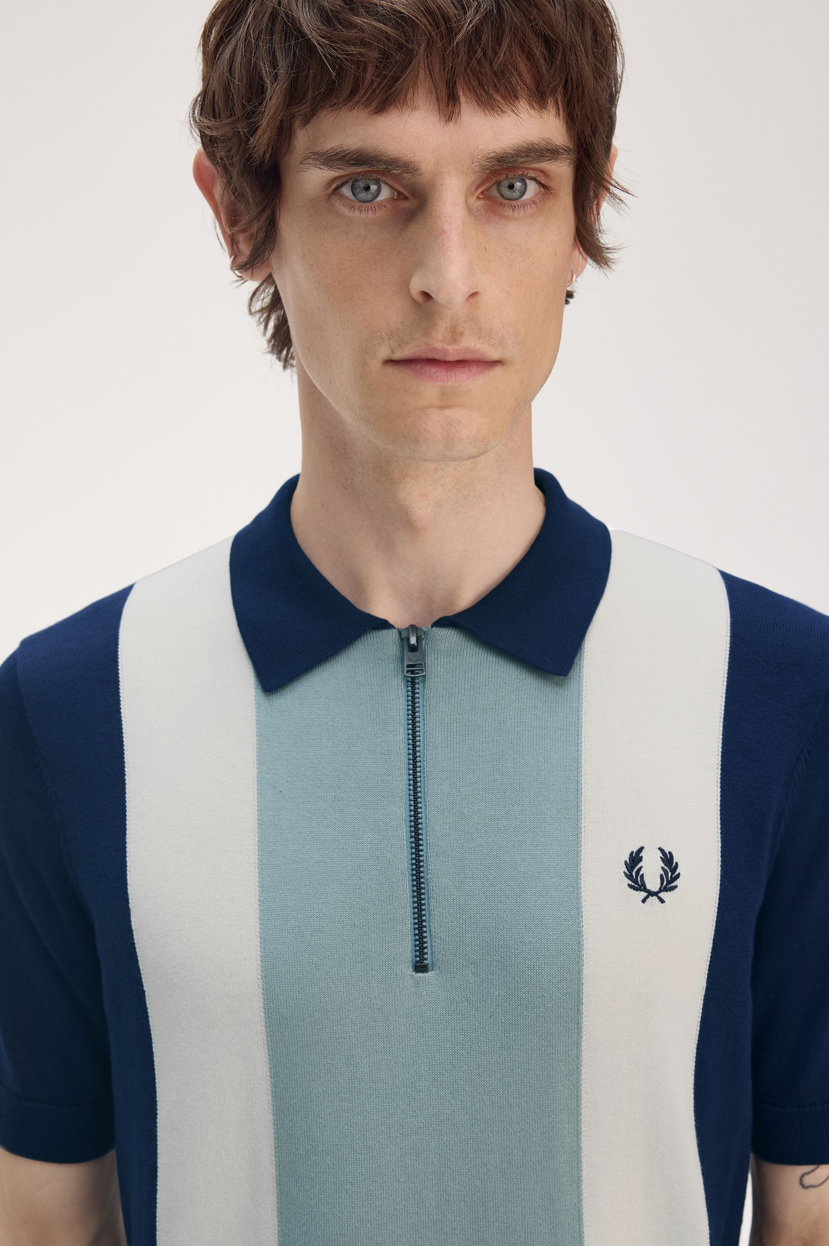 Fred Perry - VERTICAL STRIPE ZIP NECK SHIRT - Tennis Blue/Silver Blue/Ecru Fred Perry - VERTICAL STRIPE ZIP NECK SHIRT - Tennis Blue/Silver Blue/Ecru