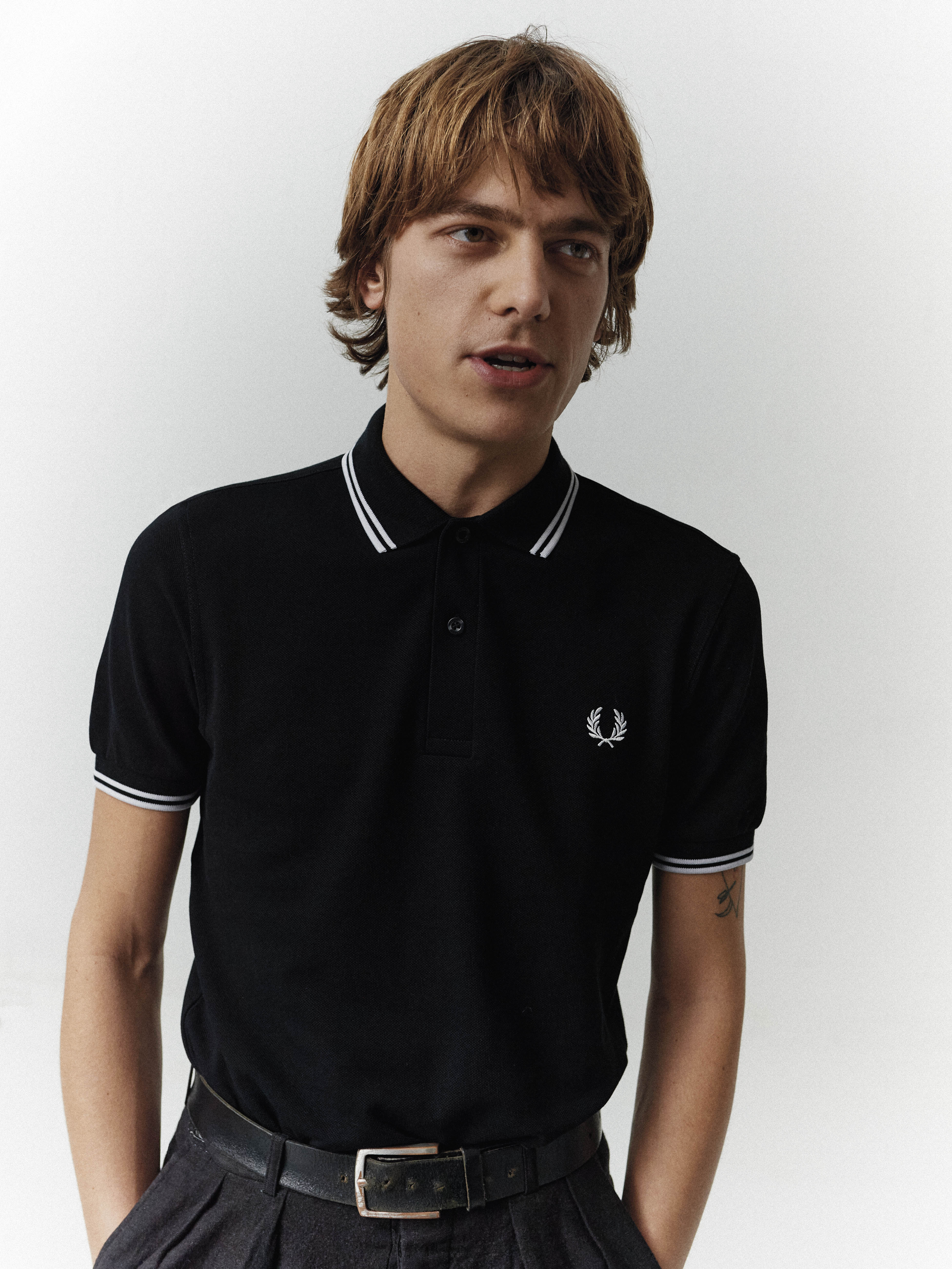 Fred Perry - TWIN TIPPED POLO SHIRT - Black/White/White