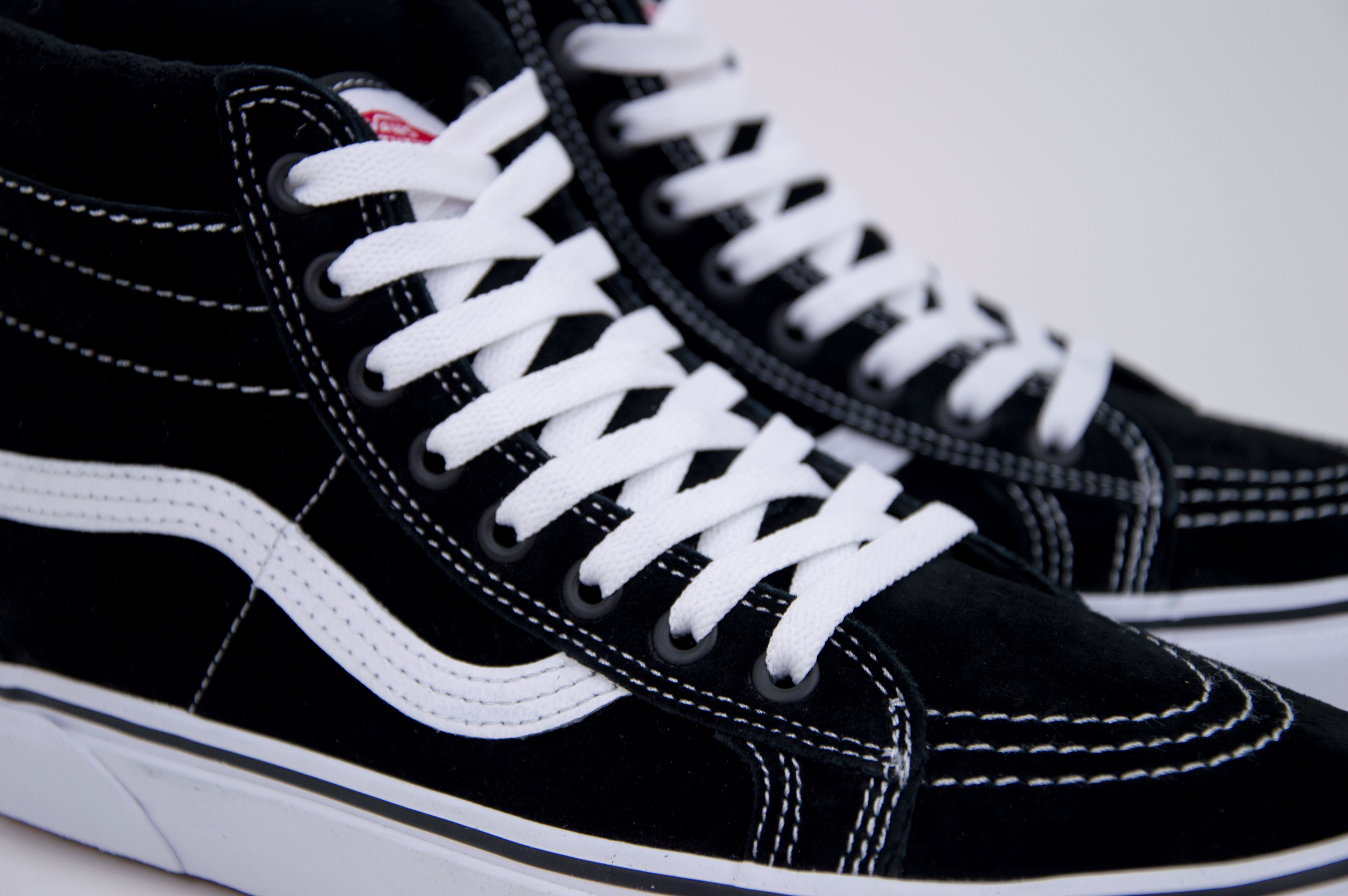 Vans SK8 HI MTE Black True White