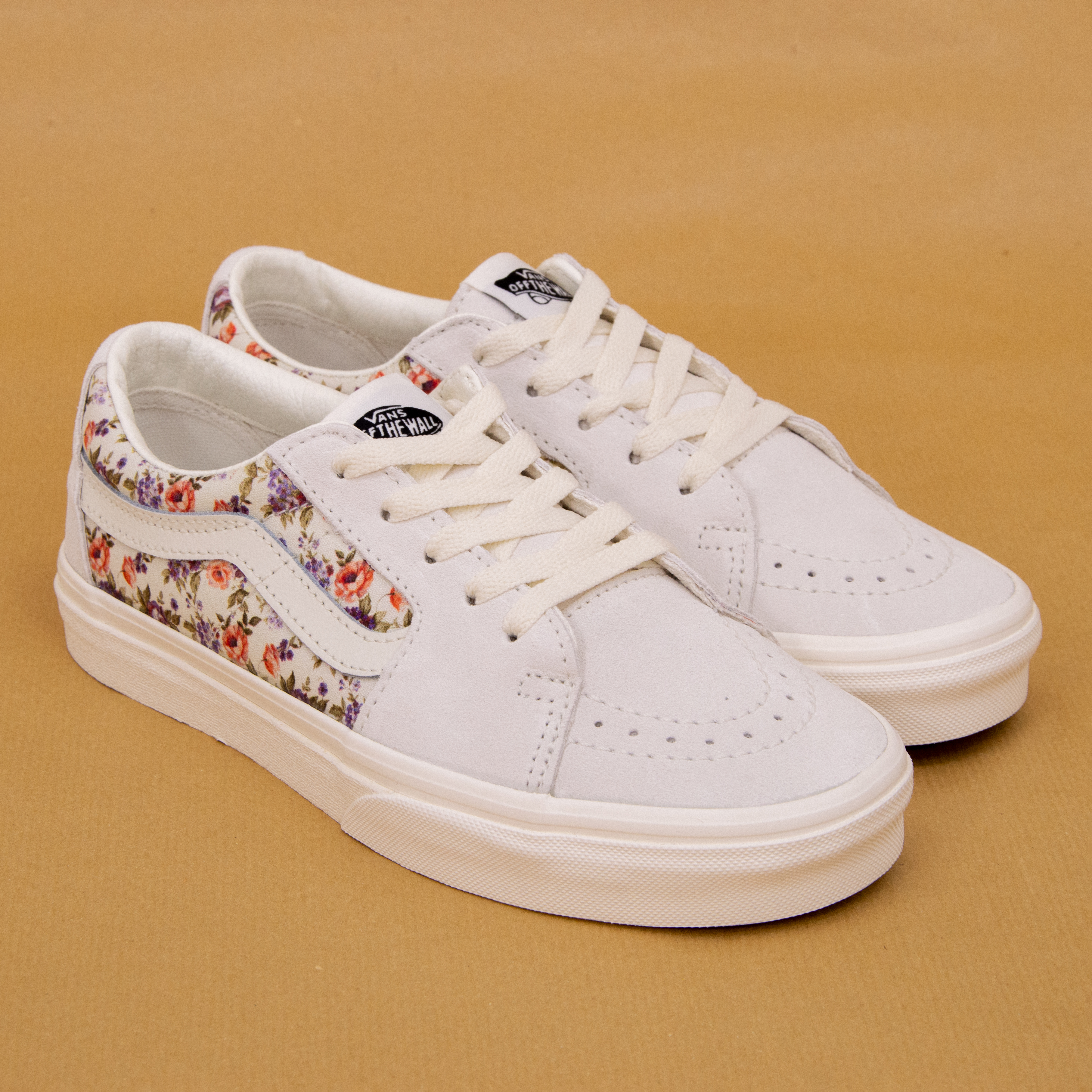 Vans - SK8-LOW - Vintage Floral Marshmallow Vans - SK8-LOW - Vintage Floral Marshmallow