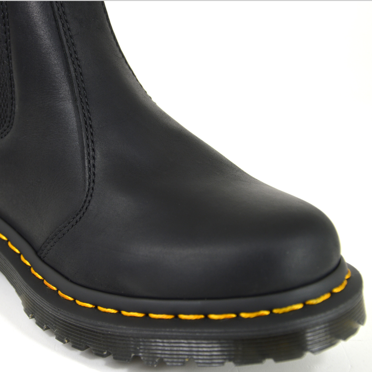 Dr. Martens - 2976 LEONORE - Black Burnished Wyoming