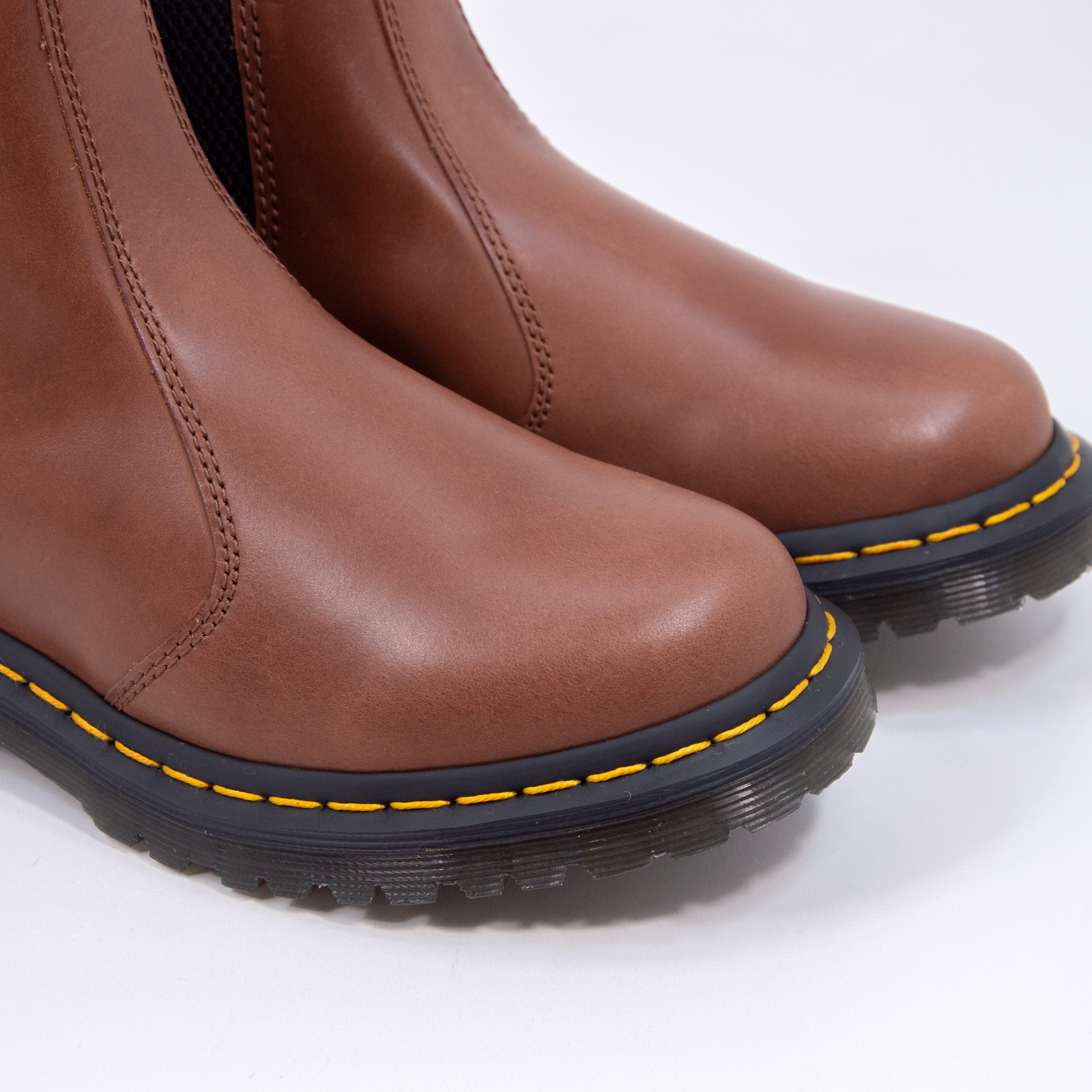 Dr. Martens - 2976 LEONORE - Saddle Tan Farrier Dr. Martens - 2976 LEONORE - Saddle Tan Farrier