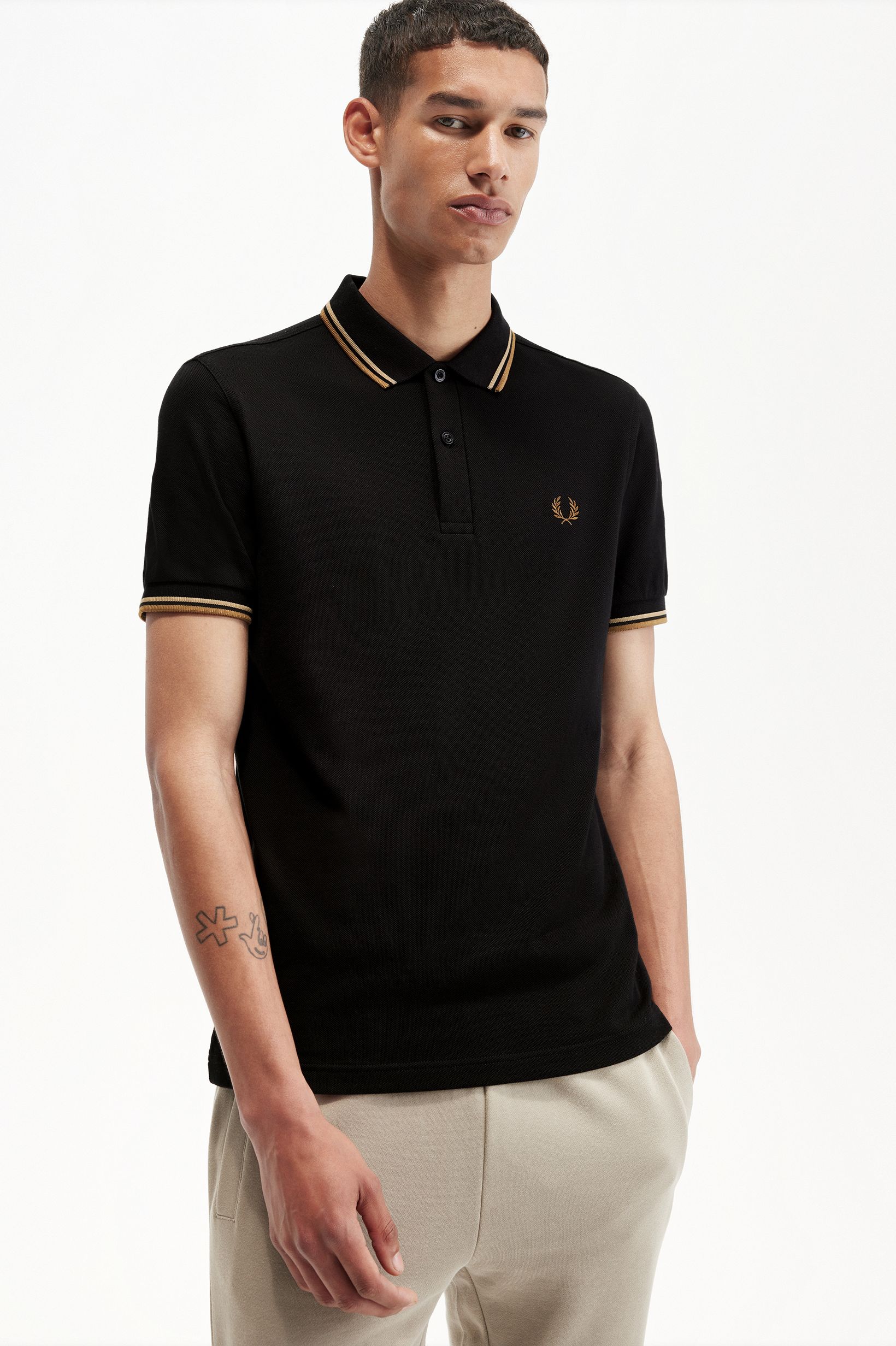 Fred Perry - TWIN TIPPED POLO SHIRT - Black/Warm Stone/Shaded Stone