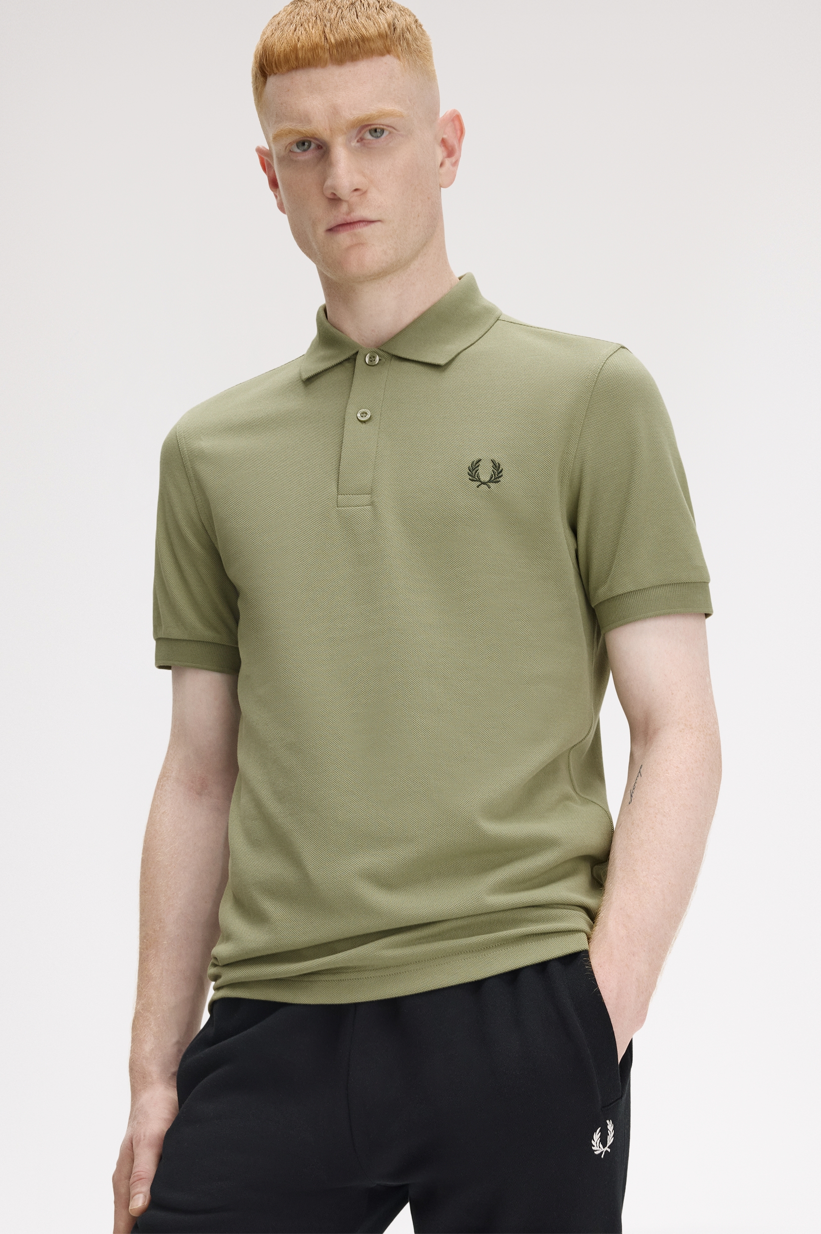 Fred Perry - PLAIN FRED PERRY SHIRT - Olive Mint / Night Green