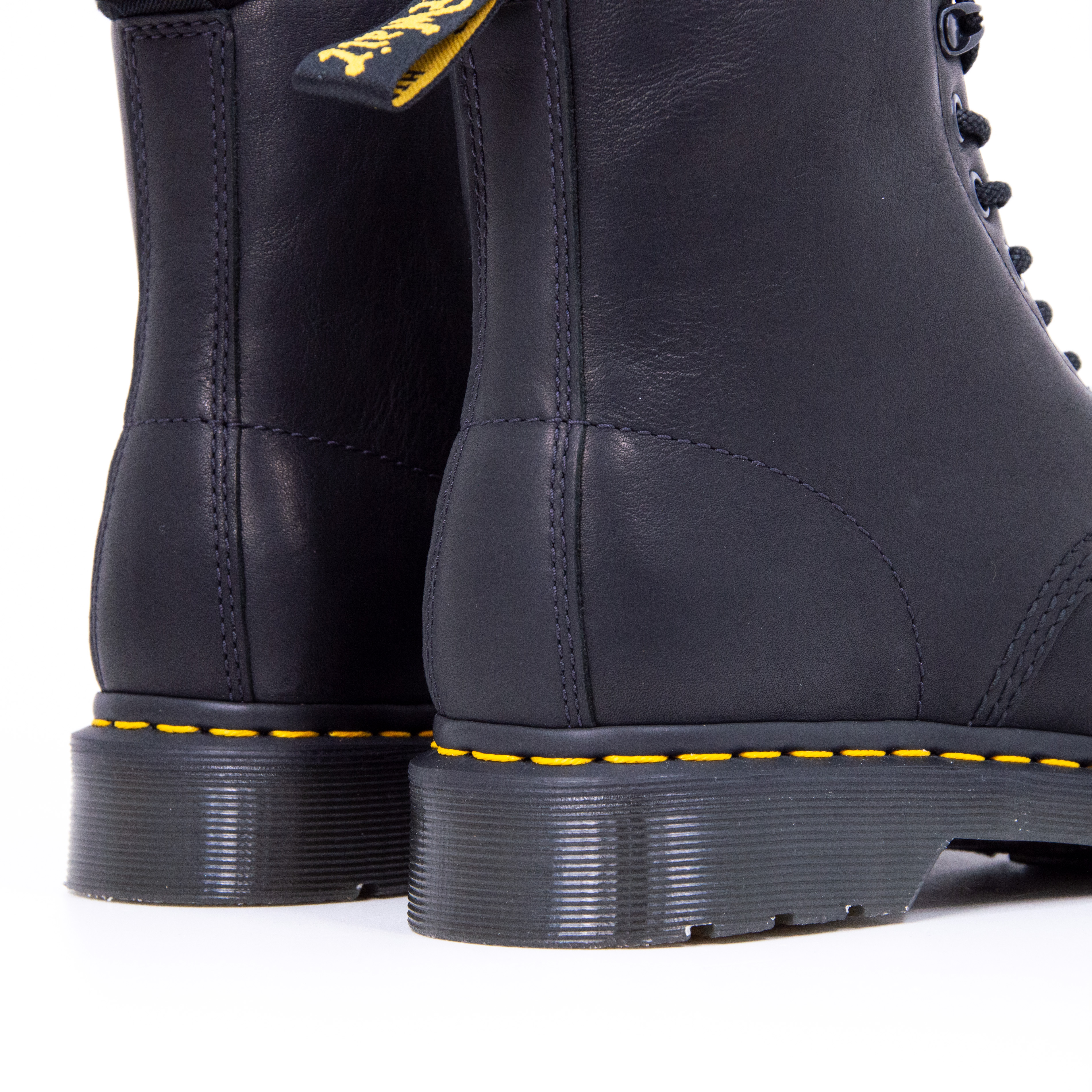 Dr. Martens - 1460 PASCAL - Black Valor WP