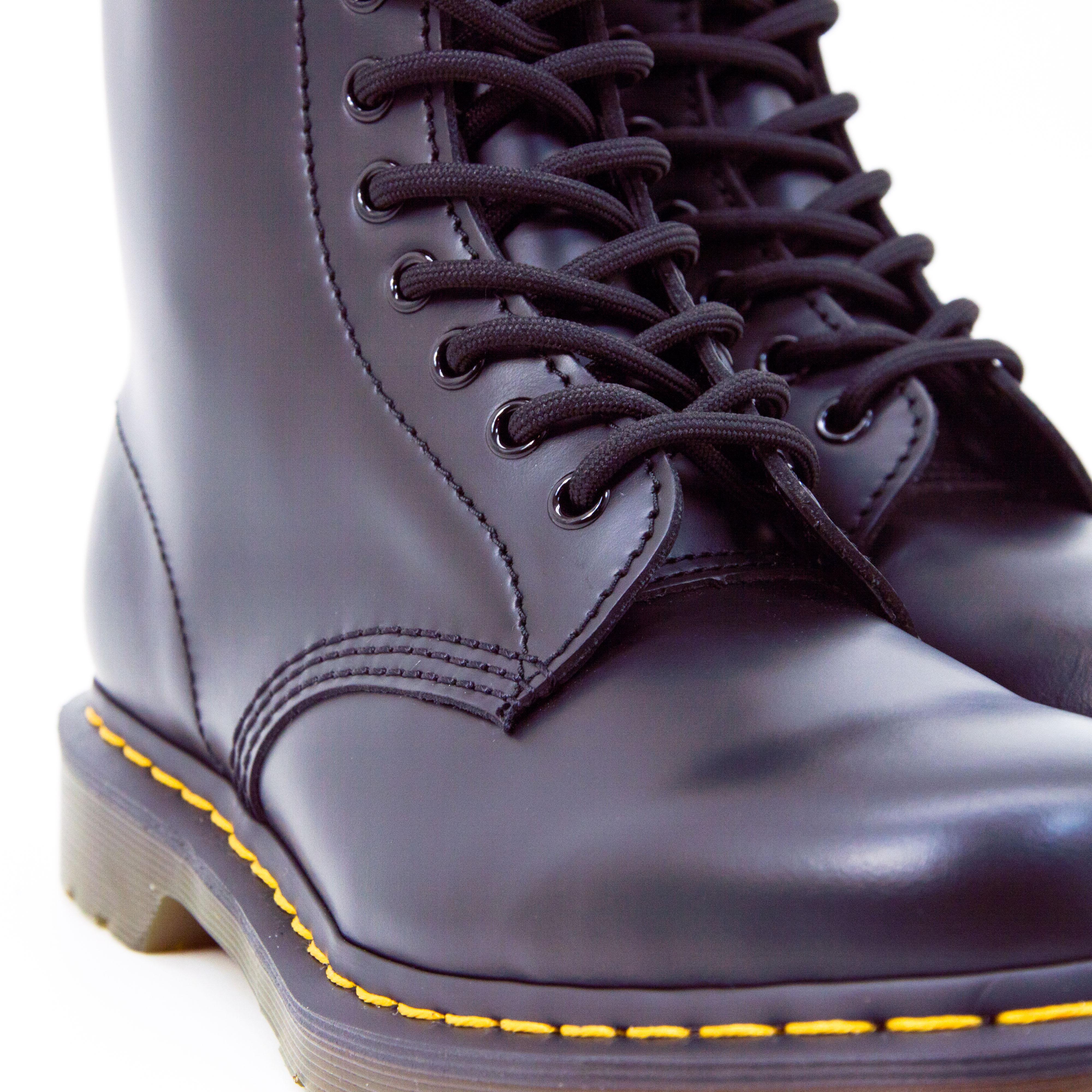 Dr. Martens - 1460 - Burgundy Vintage Smooth