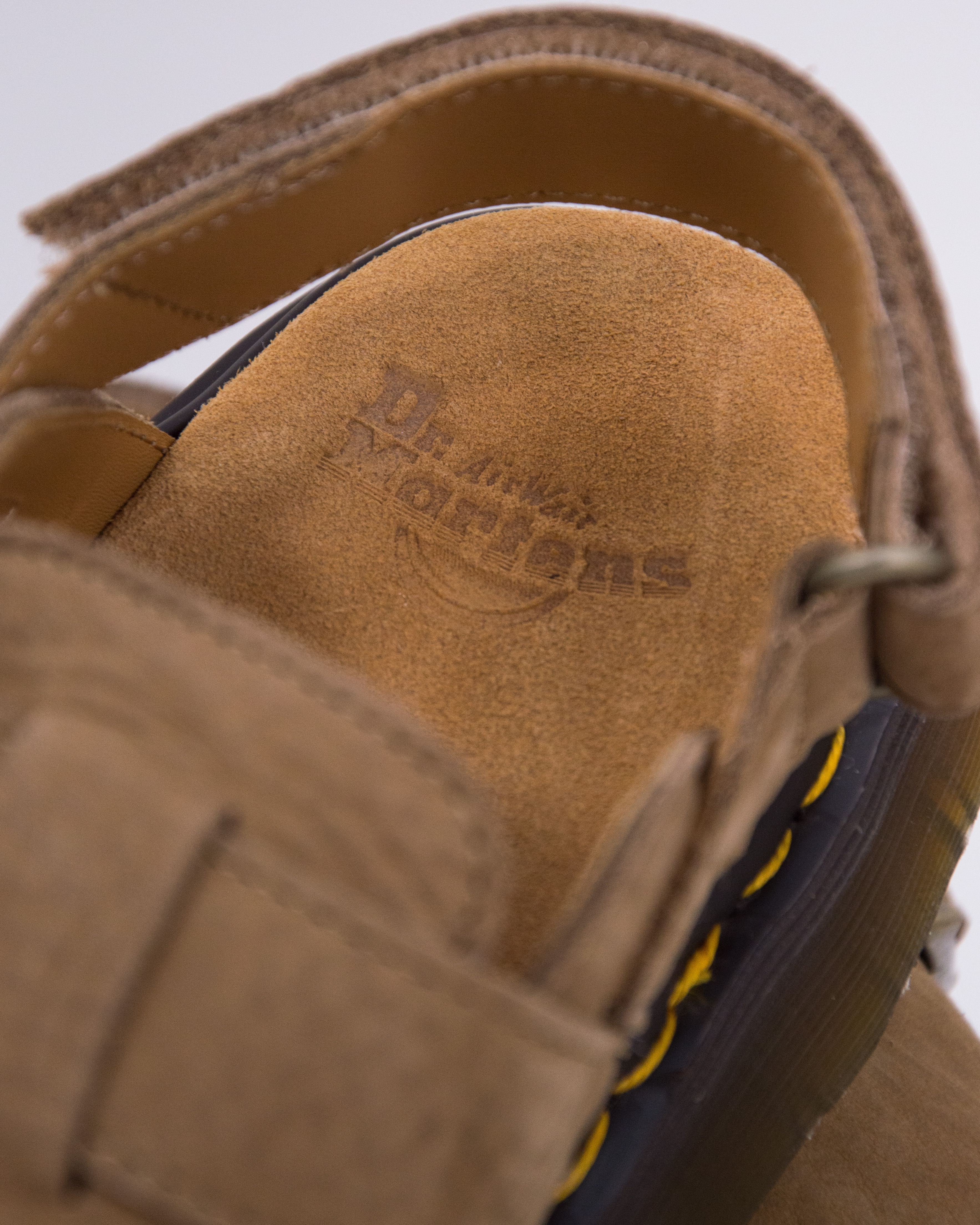 Dr. Martens - Jorge II - Savanna Tan (Tumbled Nubuk)